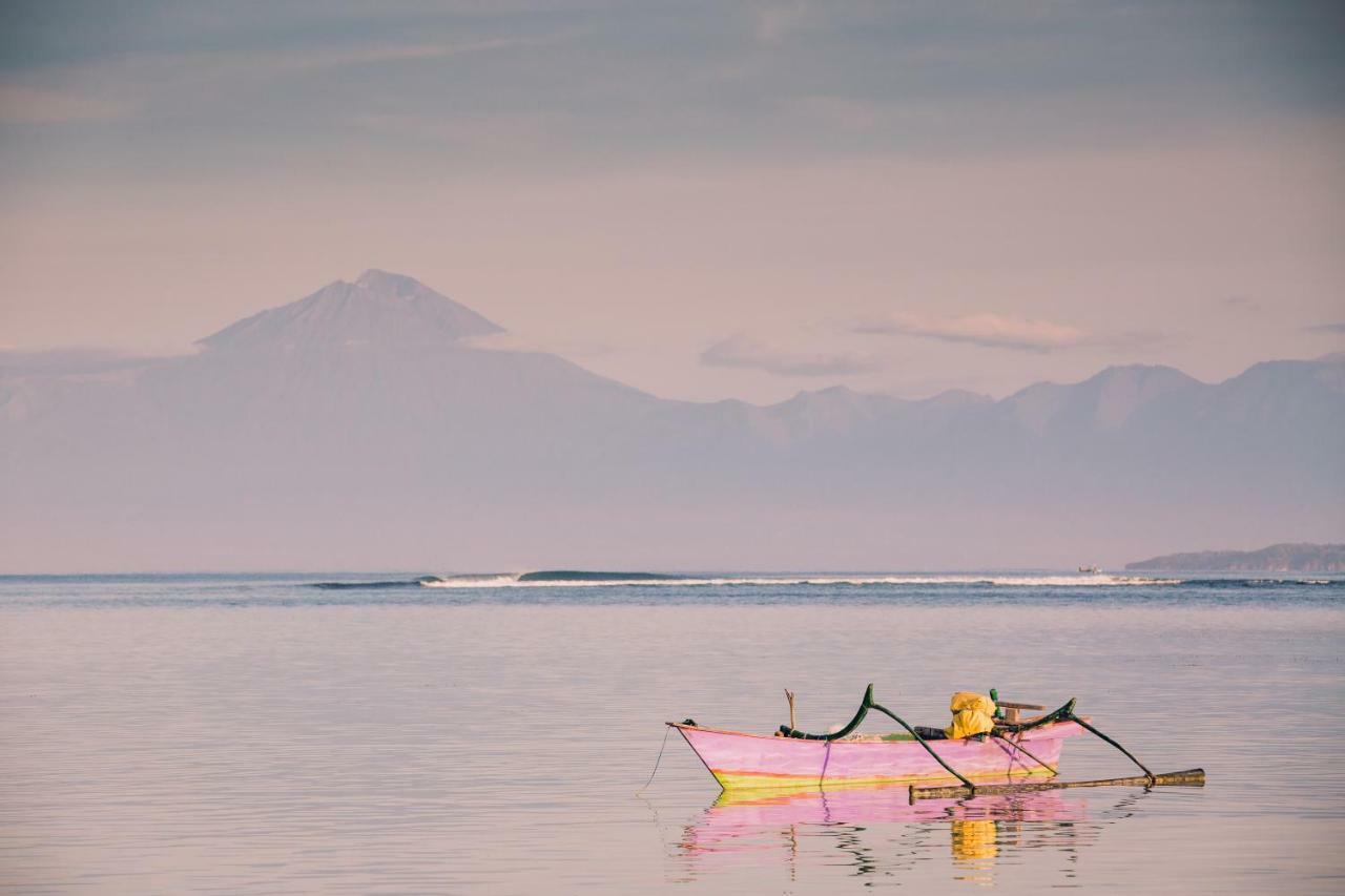 Myamo Beach Lodge Jereweh Eksteriør bilde